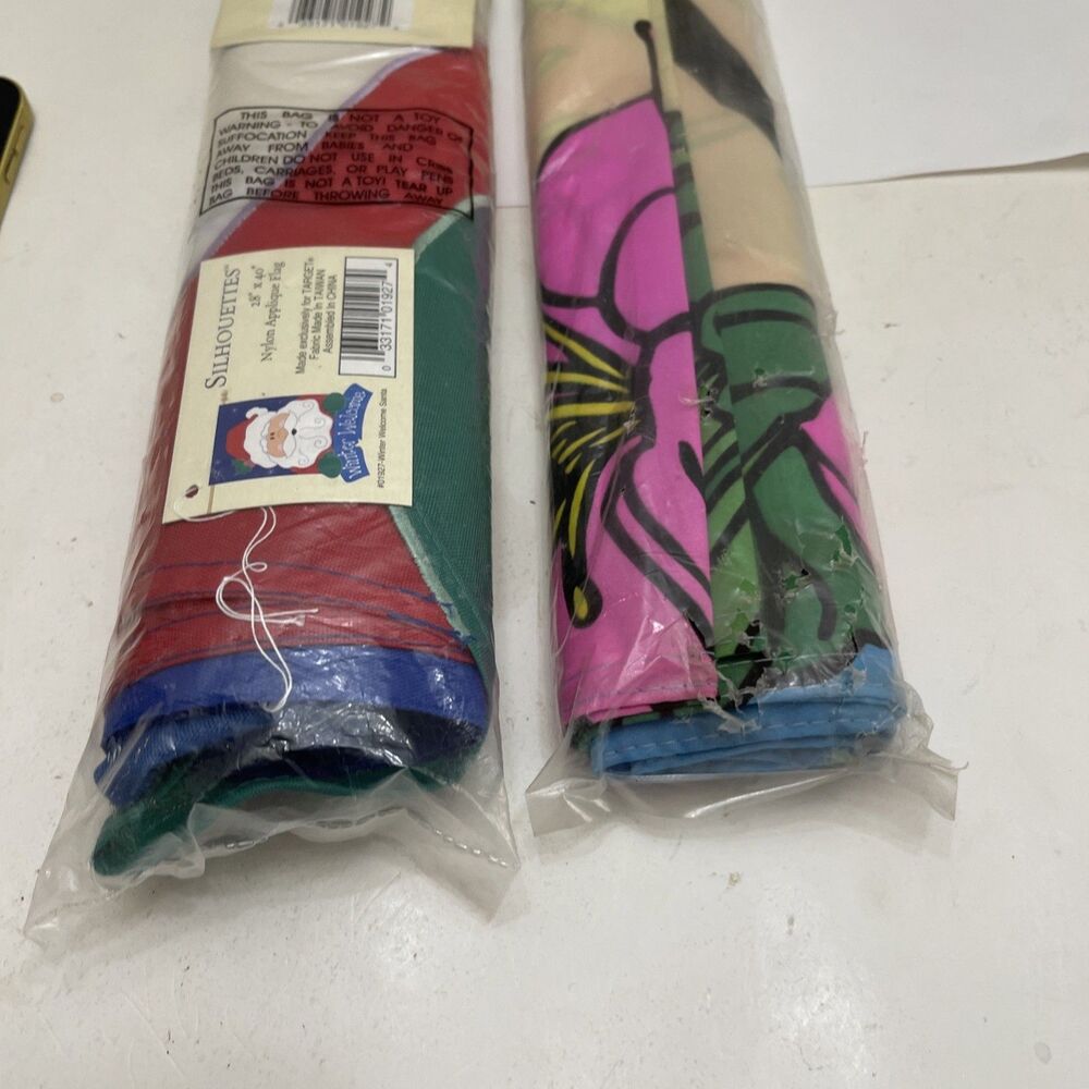 Lot Of 3 Vintage Decorative Flags About 29”x 40” NOS Pumpkin Santa Humming Bird - Picture 5 of 6